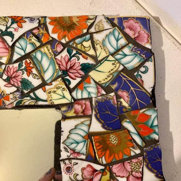 Handmade Broken China Plate Photo Frame 8 x 8 - Picture 5 of 5